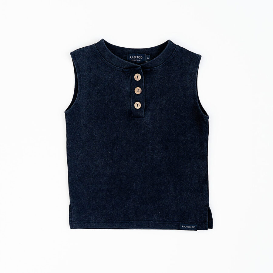 Acid wash black colored muscle tee for kids with 3 coconut buttons